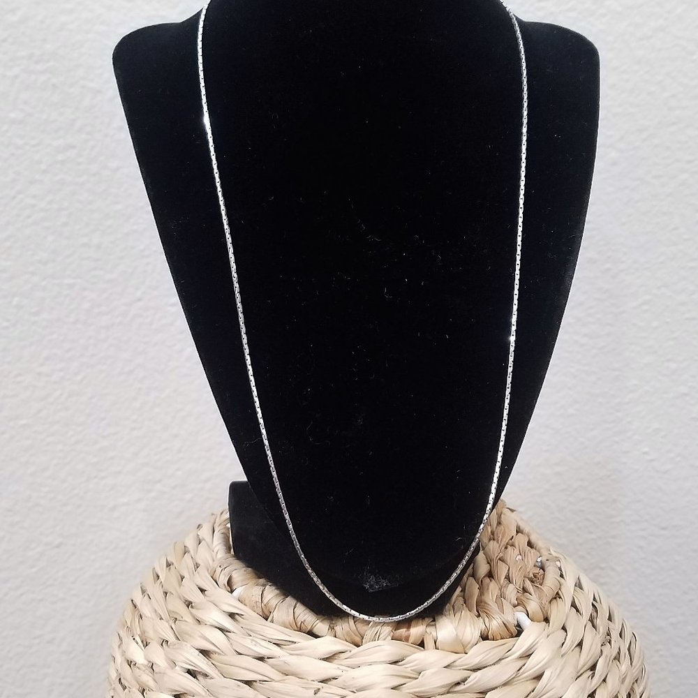 NEW Sterling Silver necklace 22 in Italy 925 - Picture 2 of 8